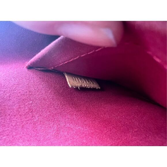 Louis Vuitton Monogram Alma BB‎ - Crossbody - Picture 15 of 16